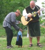 31. Dobře Hrochu (loutko), zahraju ti Žoldáka